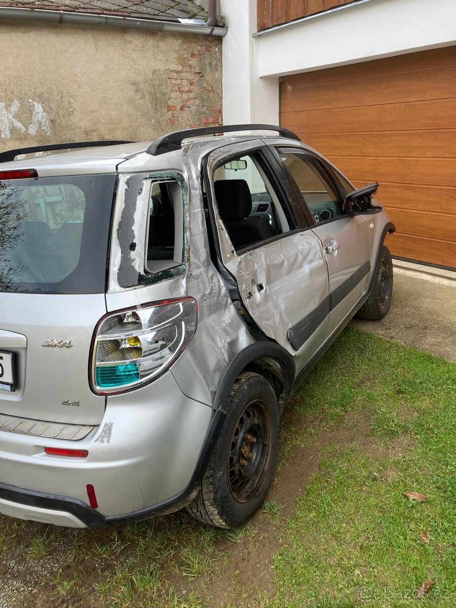 Suzuki sx4 jednotlivé dily - 6