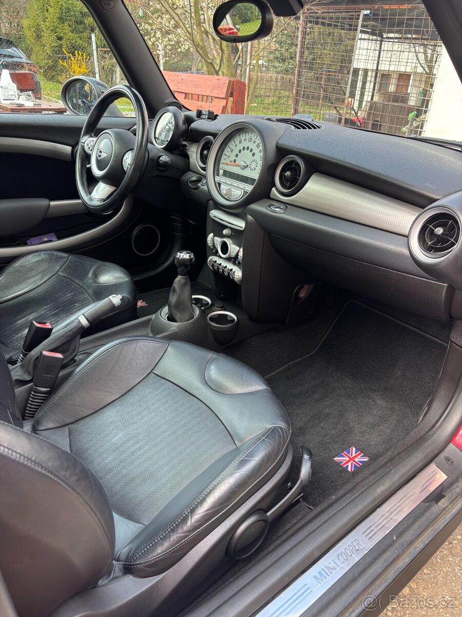 Mini Cooper R56 1.6, 88 kW, r.v. 2007 - 6