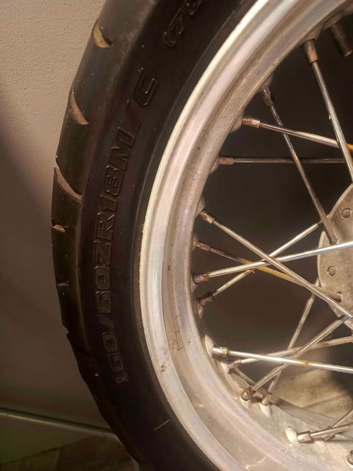 Drátěná kola na motorku - 6