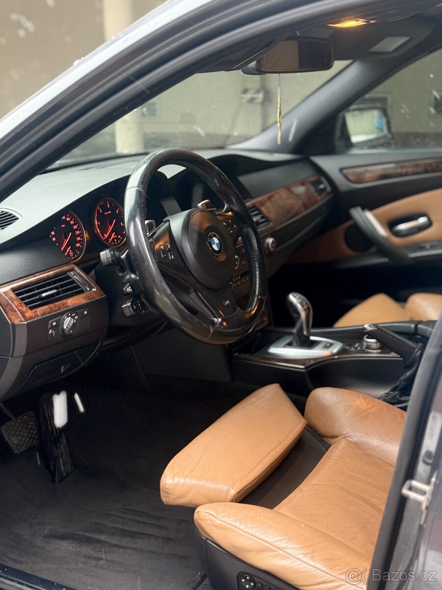 Prodám nebo vyměním BMW E61 530d facelift - 6