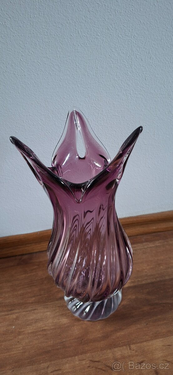 Skleněná vázička - 6