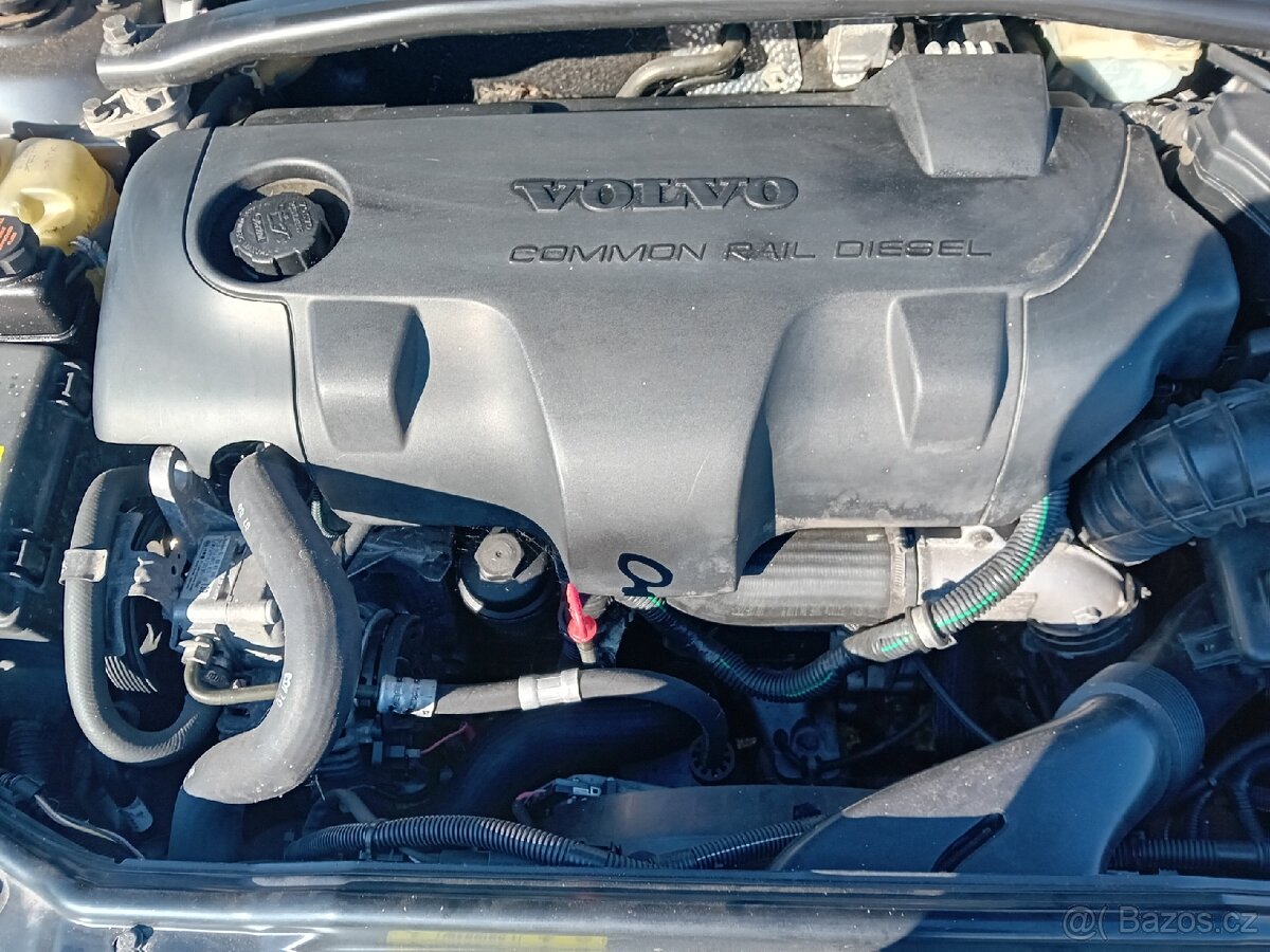 Prodám Volvo V70 2,4D5 Rok vyroby 2004 - 6