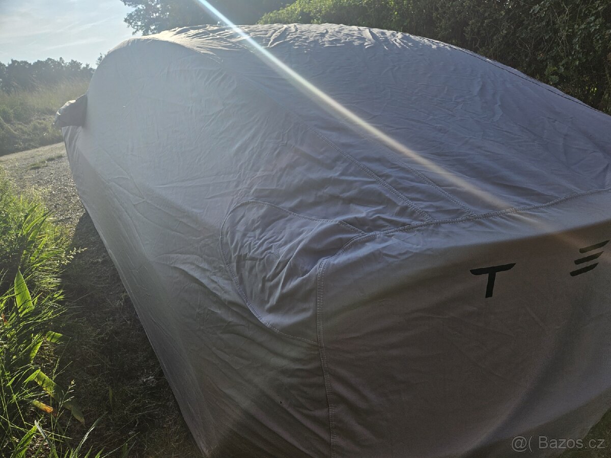 Venkovní plachta pro Tesla model 3 - 6