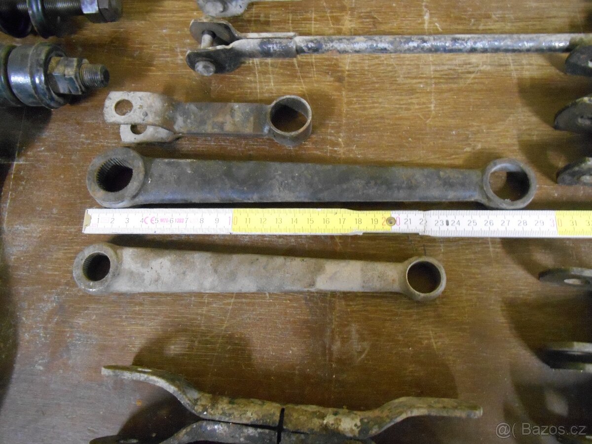 Mercedes - mechanické součástky - 6