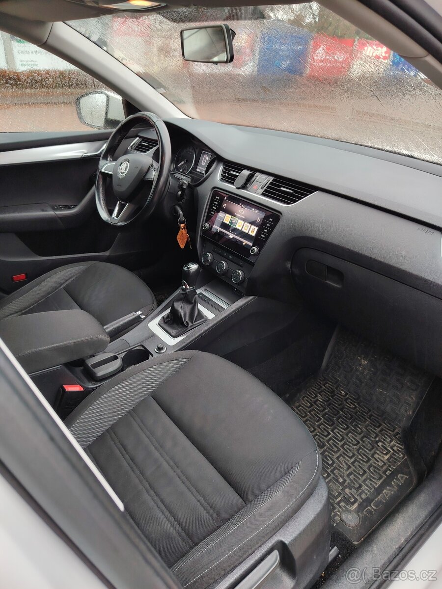 Prodám Škoda Octavia 1.6. TDI 85kw - 6