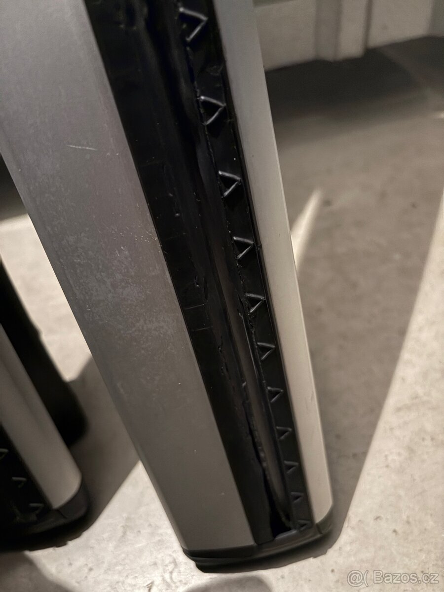 Střešní nosiče/příčníky THULE 775 + 7112 (118cm) - 6