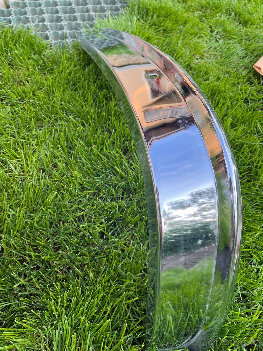 Nárazník plus obruč na svetlo - 6