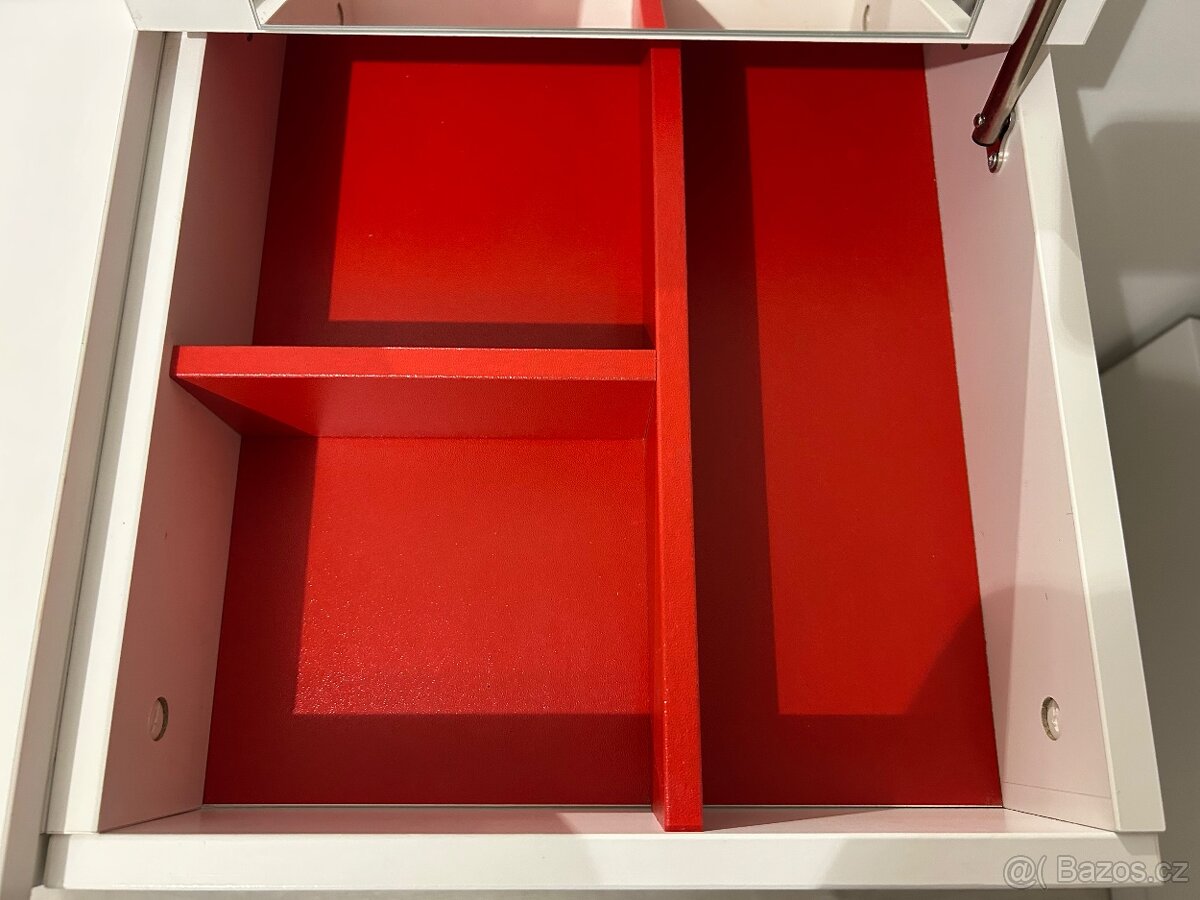 Toaletní stolek Ikea Brimnes - 6