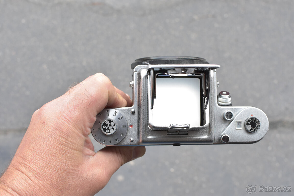 PENTACON six TL ( TĚLO) + ŠACHTA / TOP STAV - 6