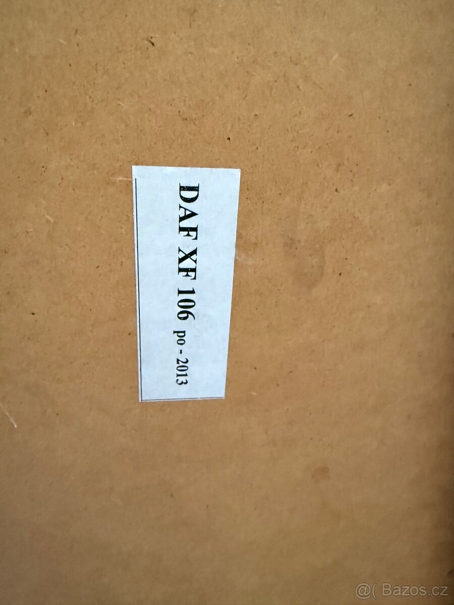 Stolek na přístrojovku DAF - 6