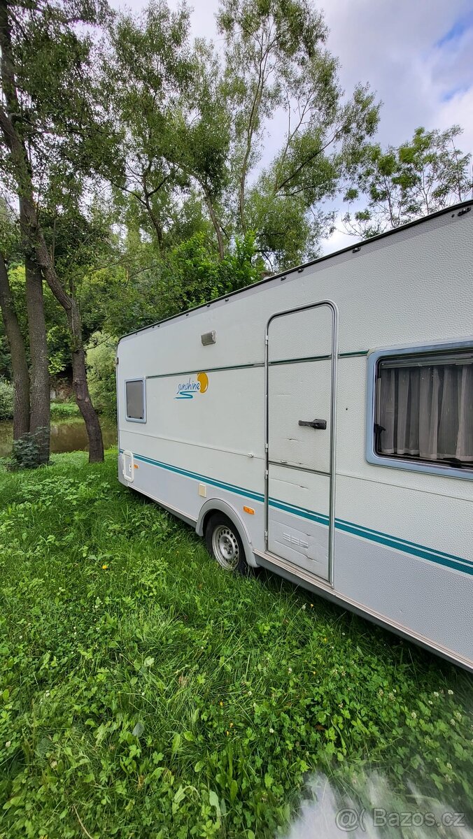 Obytný přívěs, karavan KNAUS - 6