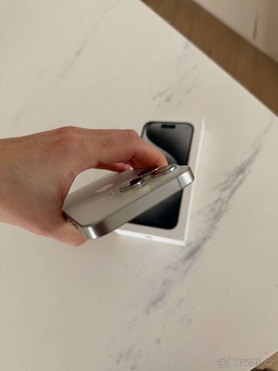 Iphone 15 pro 128 gb / použitý - 6