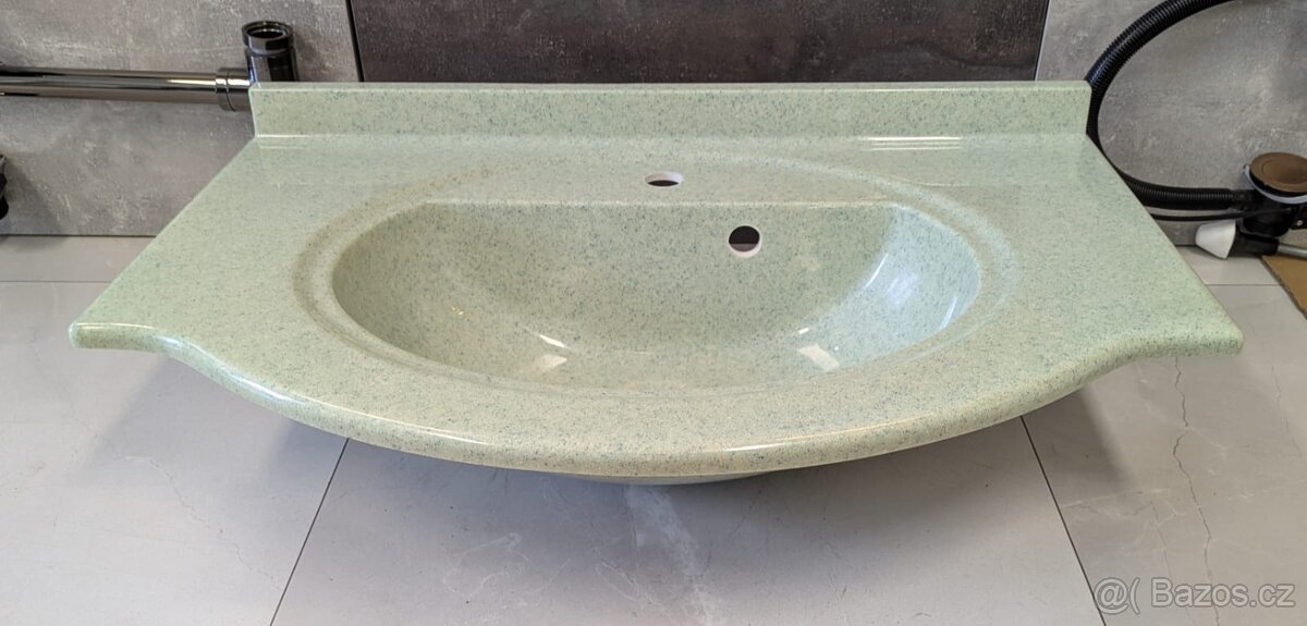 Umyvadlo z mramoru 82,5cm - 6
