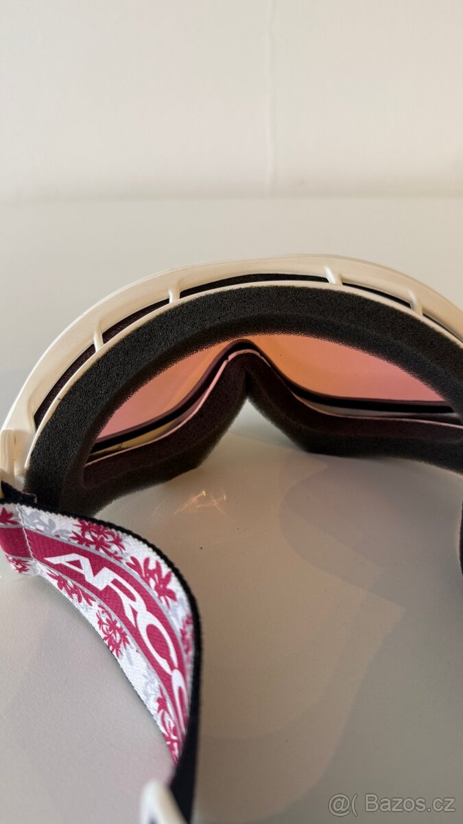 Lyžařská helma (52-56 cm) & brýle - 6