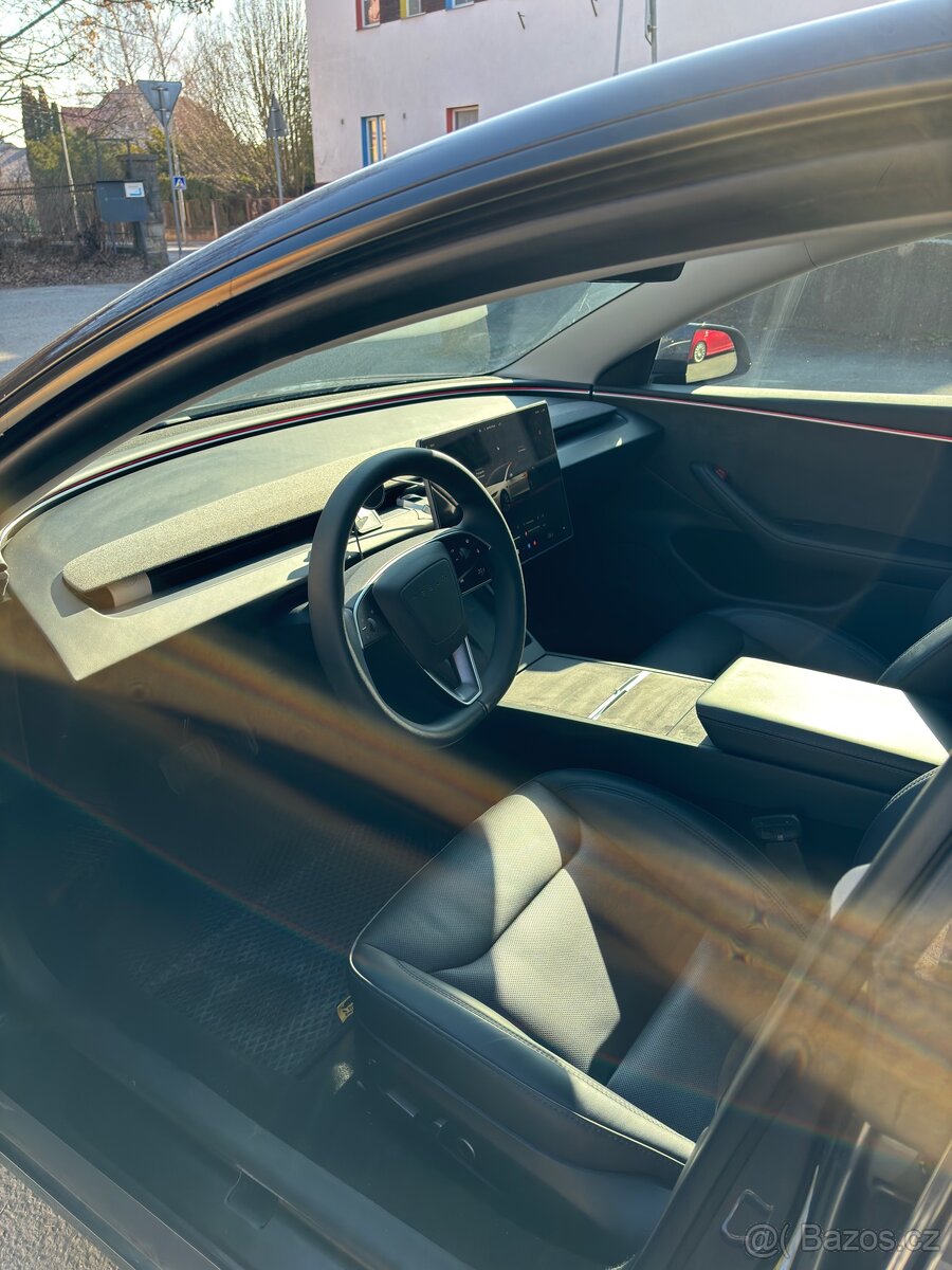 Tesla model 3 long range 4x4 - 6