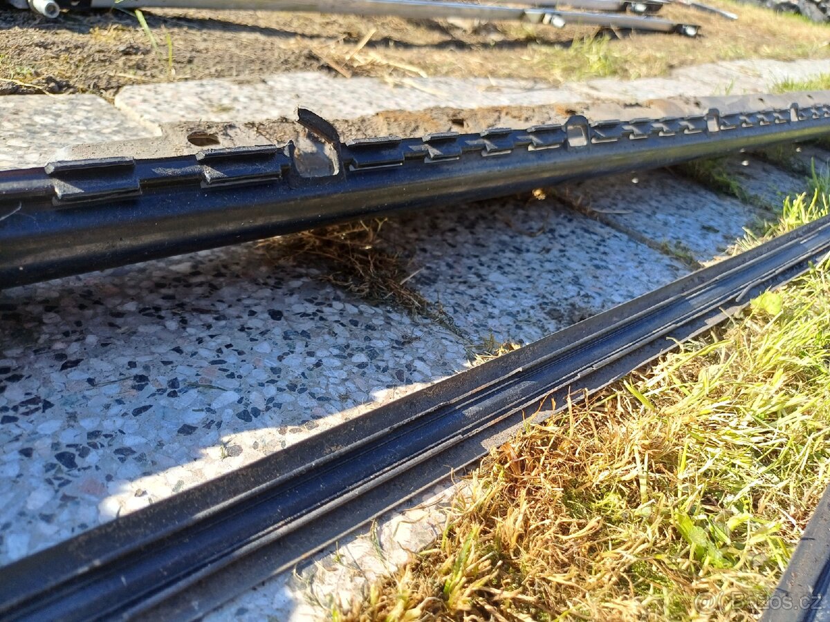 AUDI A4 B6 Plastové prahy - 6