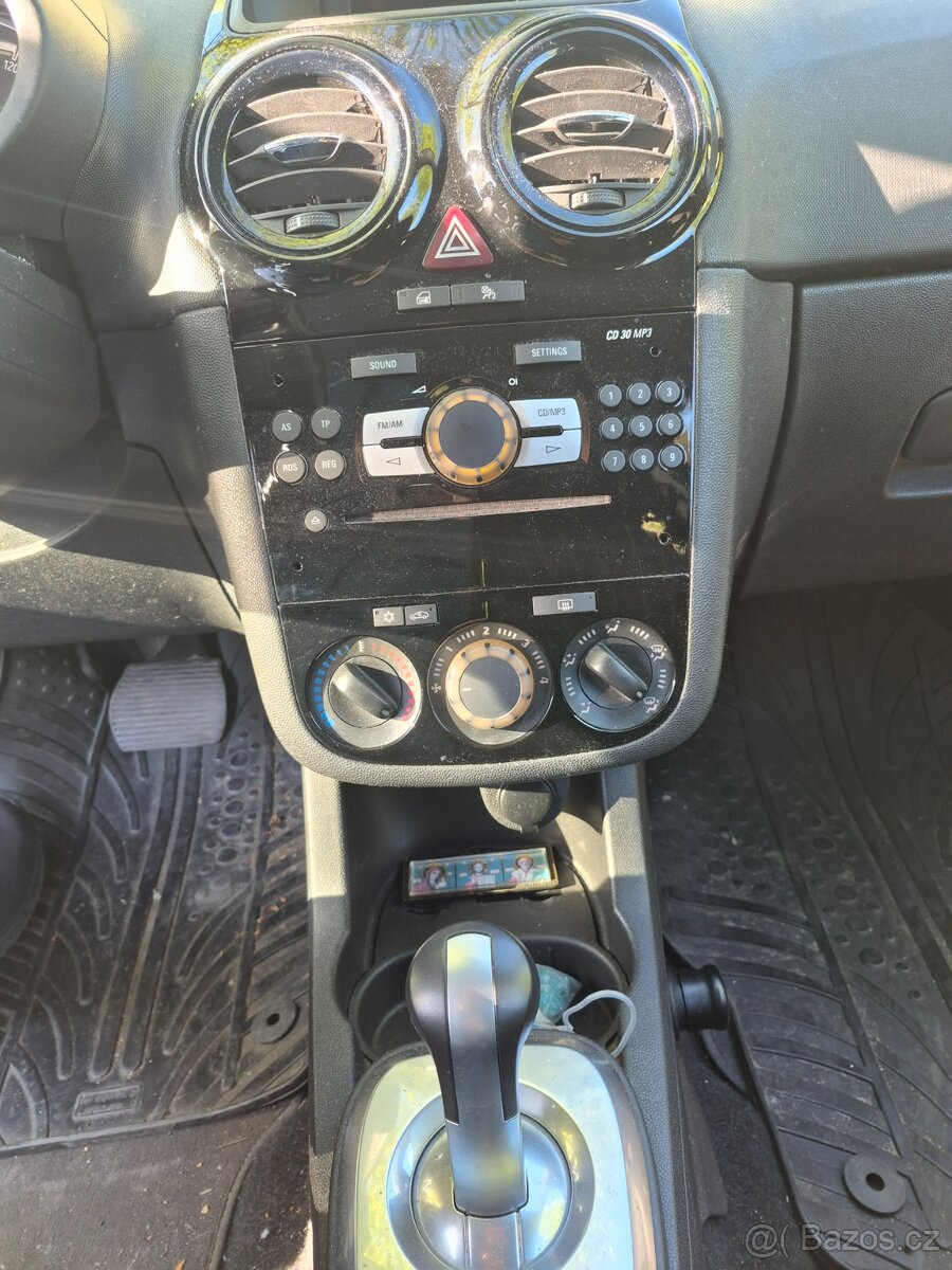 Prodám Opel corsa - 6