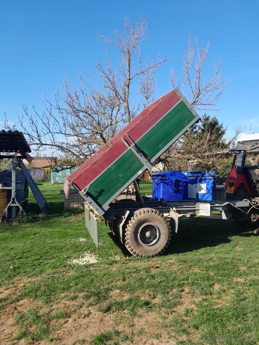 Jednonapravová brzděna kára za traktor - 6