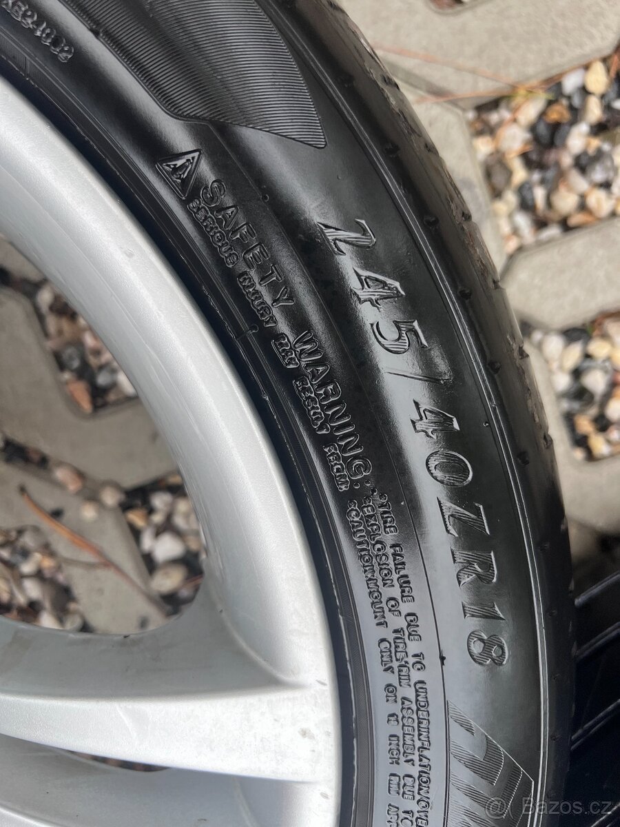 Originál elektrony BMW s novými pneu - 6