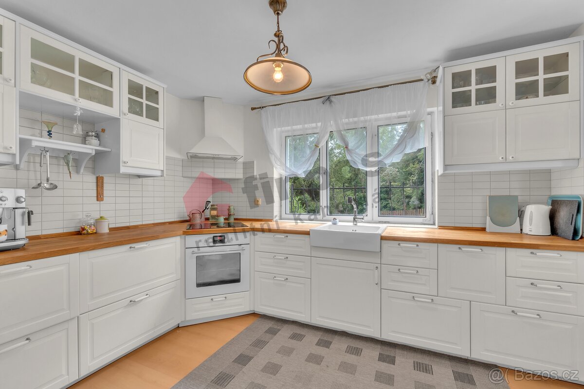 RD s dvěma bytovými jednotkami a pozemky 77 689 m² – Slavošo - 6