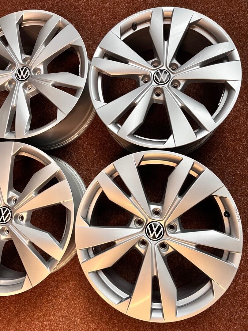 5x112 R19 VW ID3 ID4 originál hliníkové disky - ET 50 - TOP - 6