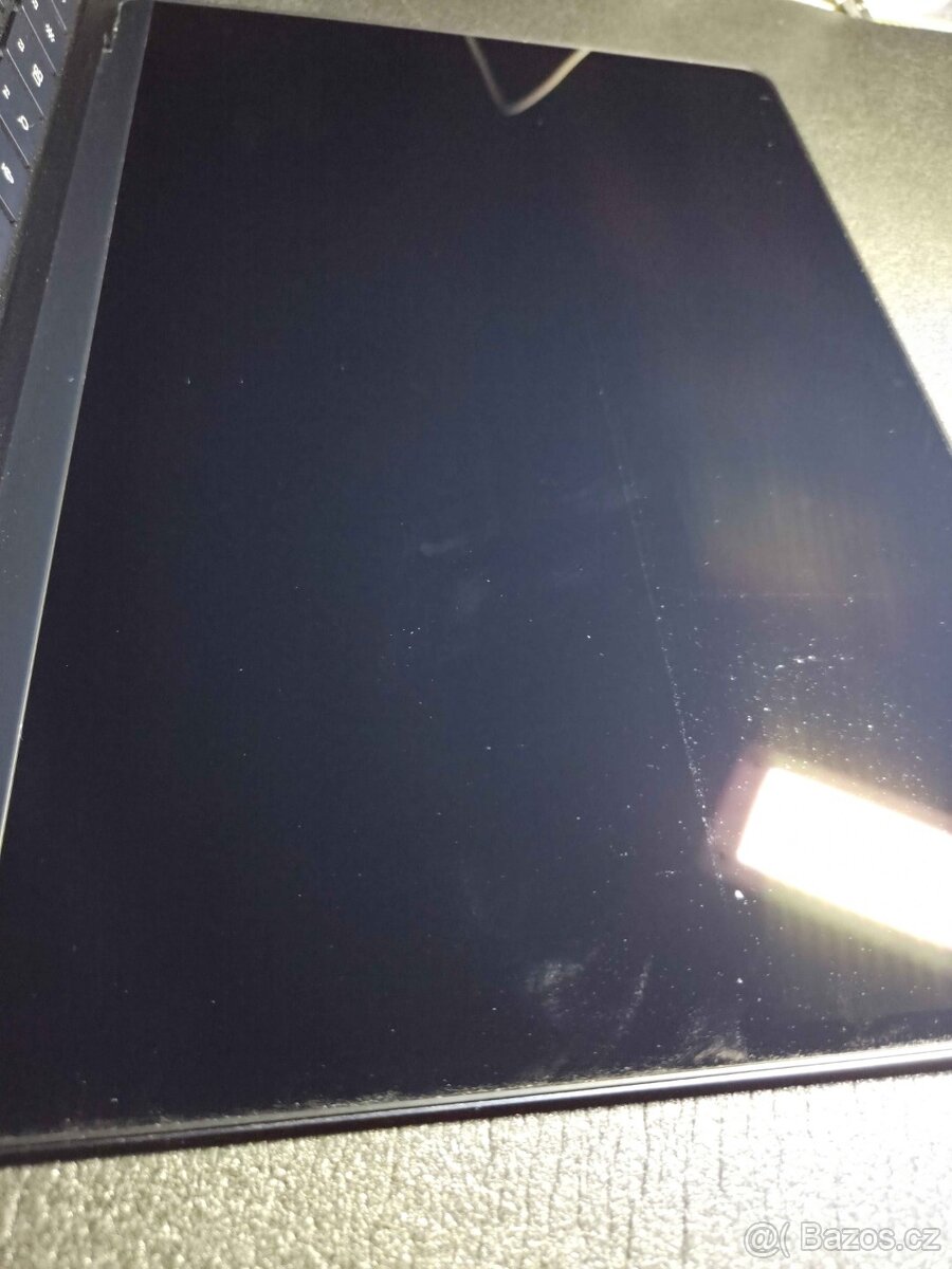 Prodám Apple MacBook Air 13" s čipem M2 256 GB Midnight - 6