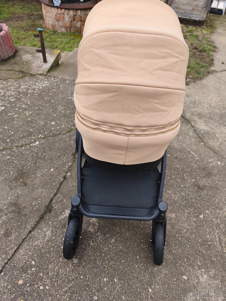 Petite mars + autosedačka - 6