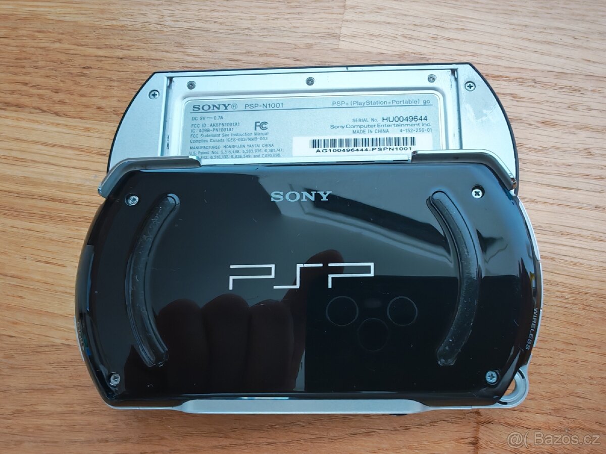 Playstation PSP GO black - 6