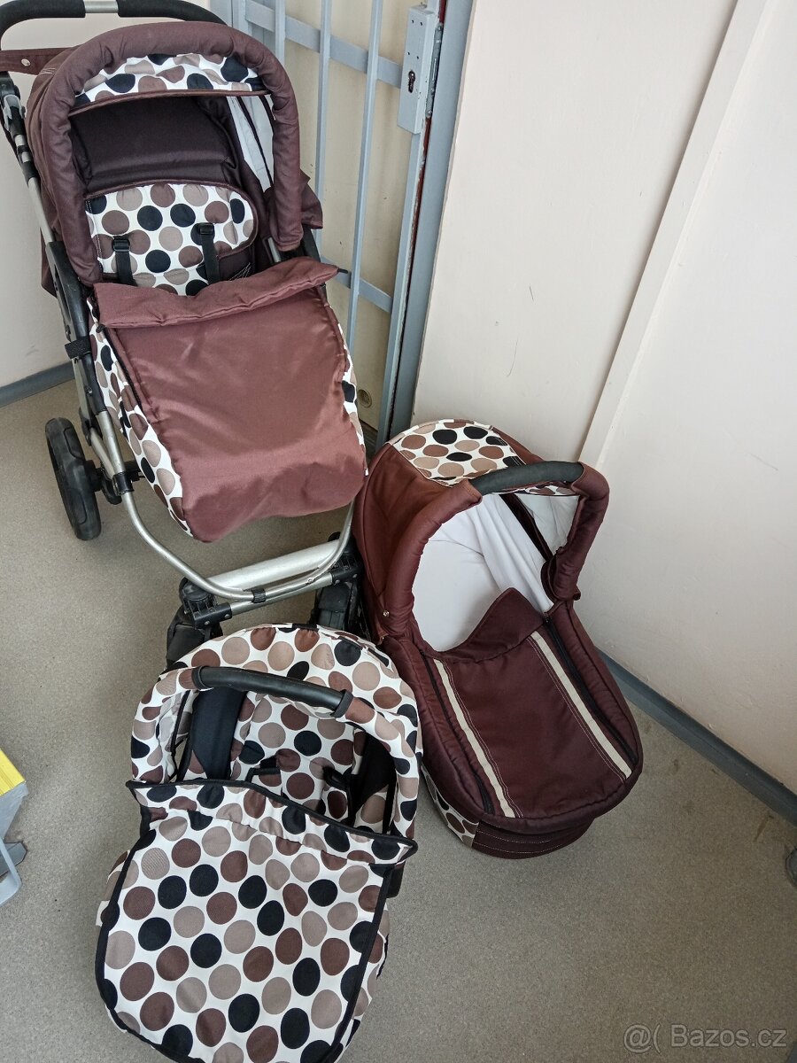 Kombinovaný kočárek 3 kusy - 6