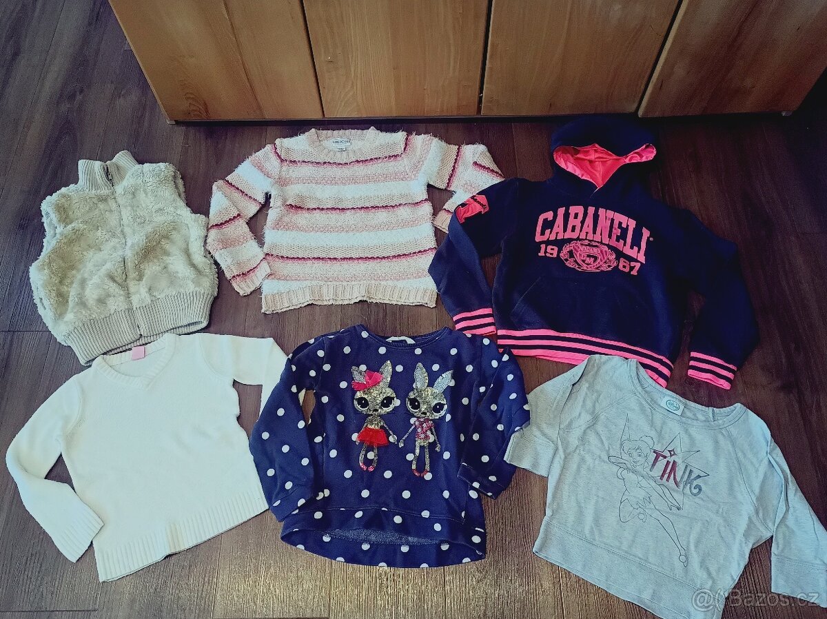 Set dívčího oblečení vel 122-128 - 6