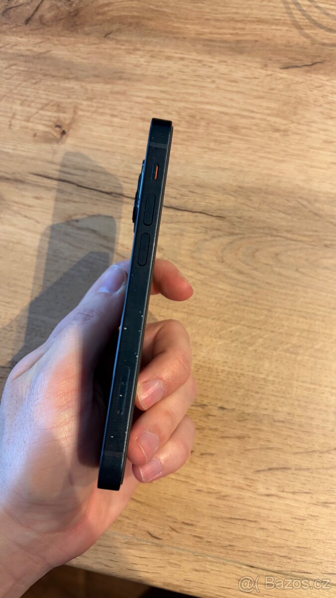 iPhone 13 mini 128 GB černý - 6