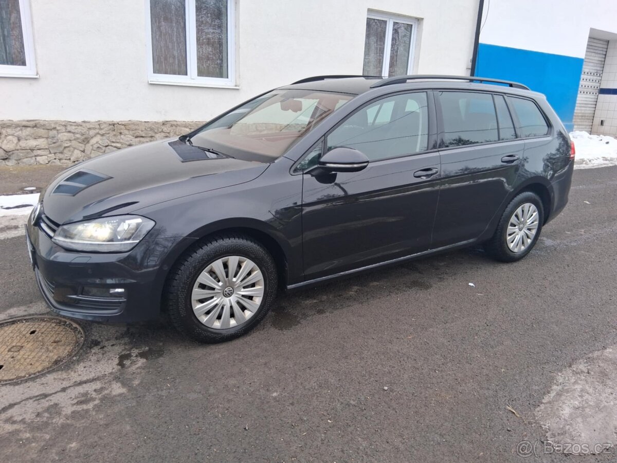 Volkswagen Golf 7 - 6