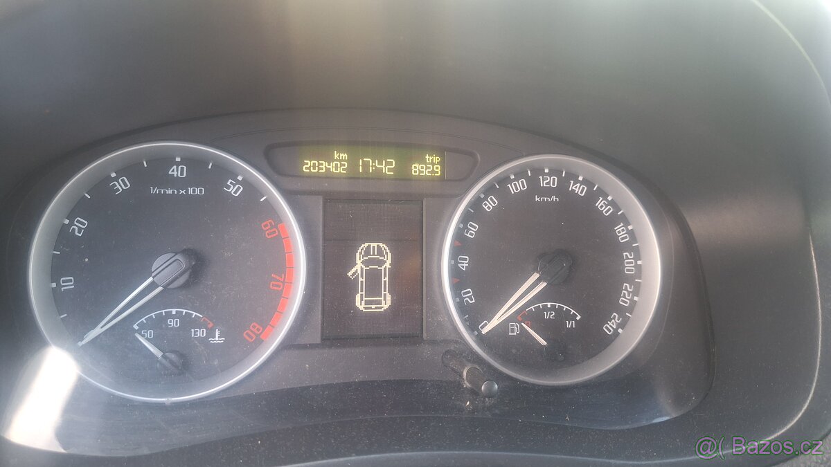 Fabia 1.2 51 kW 2008, nová STK - 6