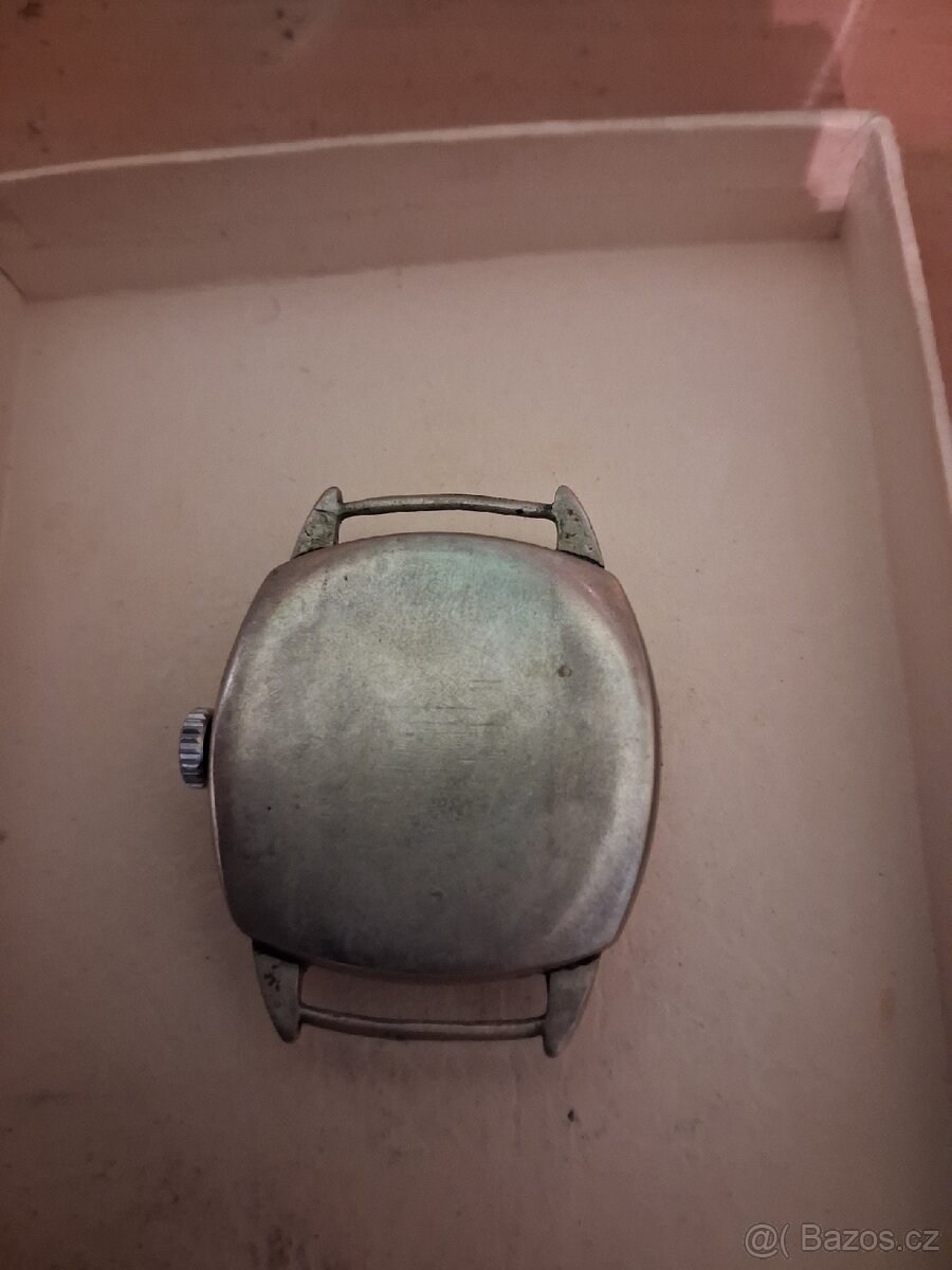 VOJENSKÉ HODINKY ZN. RELLUM - 6