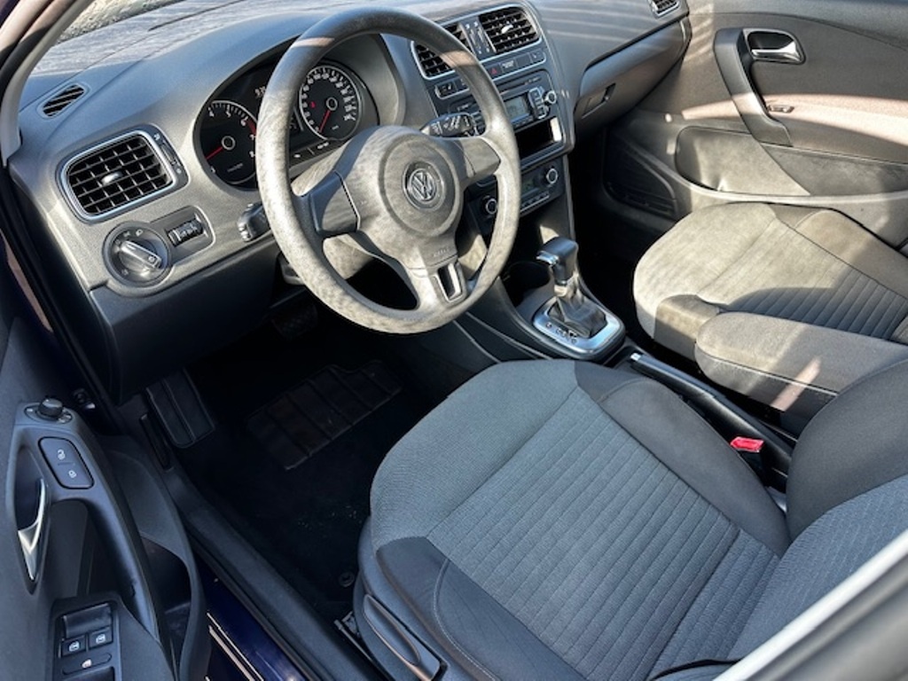 VW Polo 1.4i 63kw, r.2010, automat, serviska, STK, klima - 6