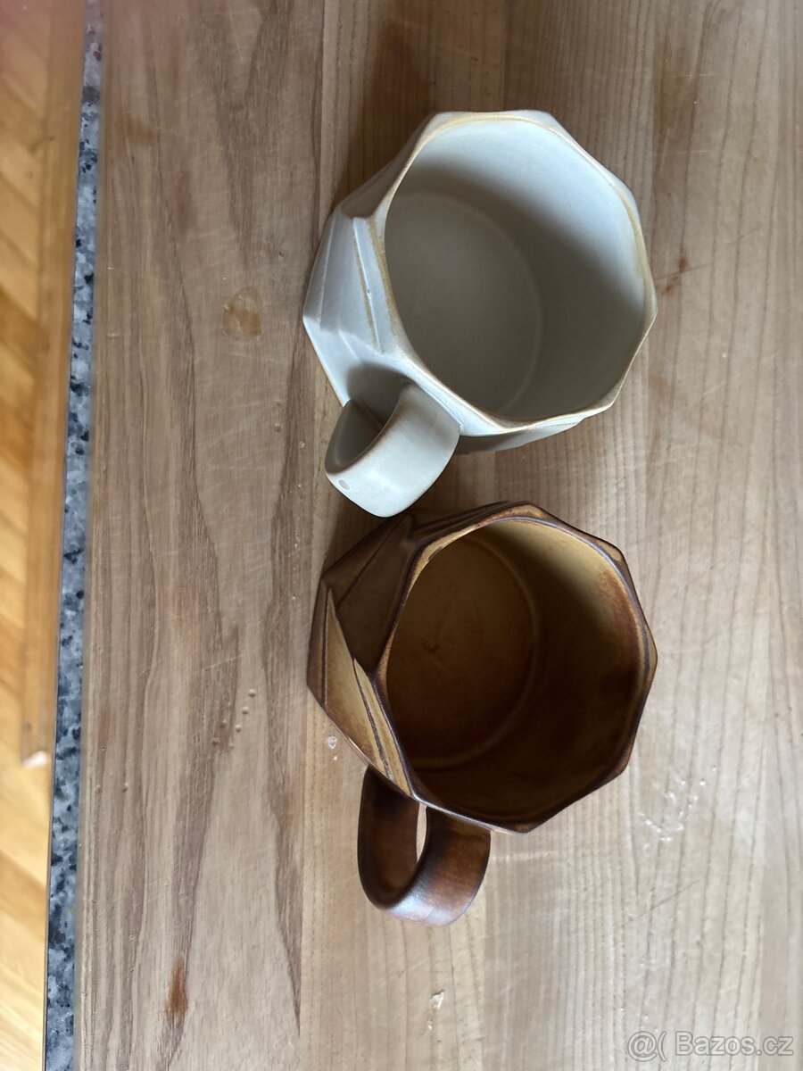 Brousene české sklo, stylové keramické hrnky - 6