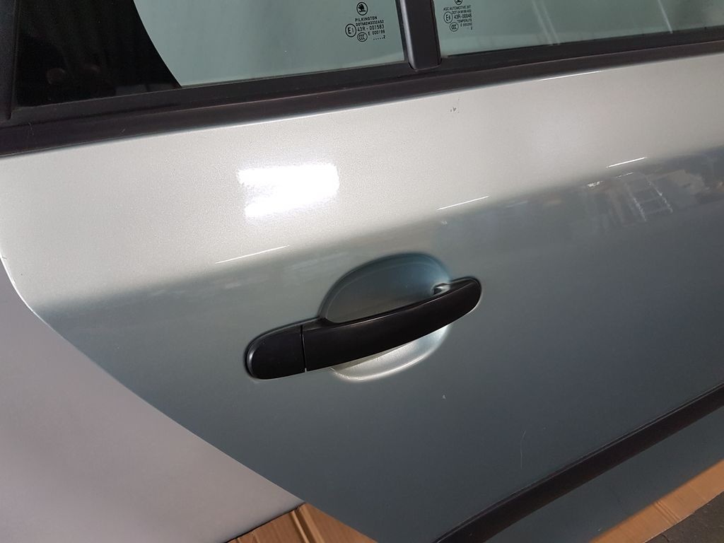 PZ dveře šedozel. met. LF7W kompletní, Škoda Fabia II combi - 6