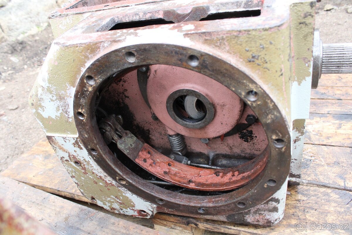 Zetor 6911 rozvodovka diferenciál - 6
