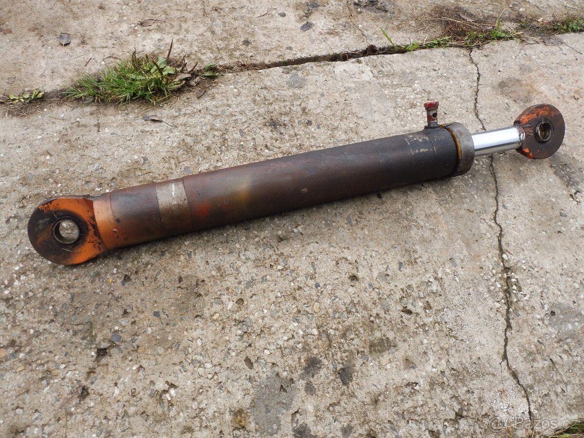 Pístnice UNHZ 750 - 6