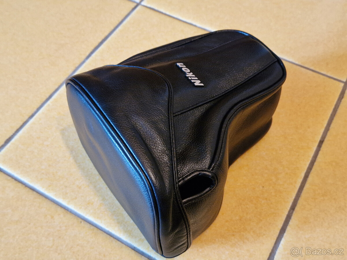 Nikon CF-D200 pouzdro - 6
