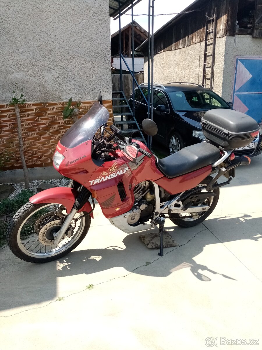 Honda XL600v Transalp - 6