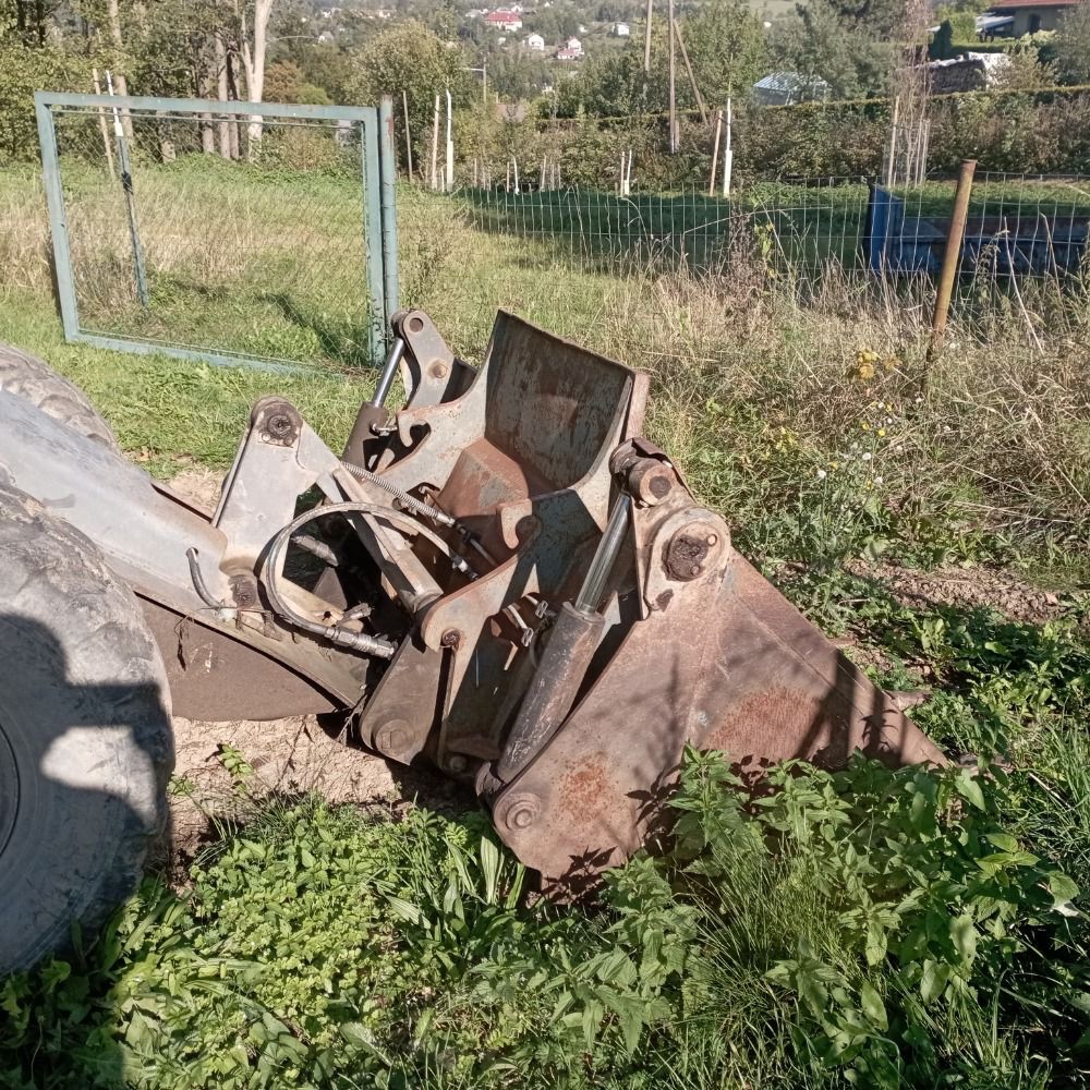 Čelní nakladač Ahlmann AX 85 - 6