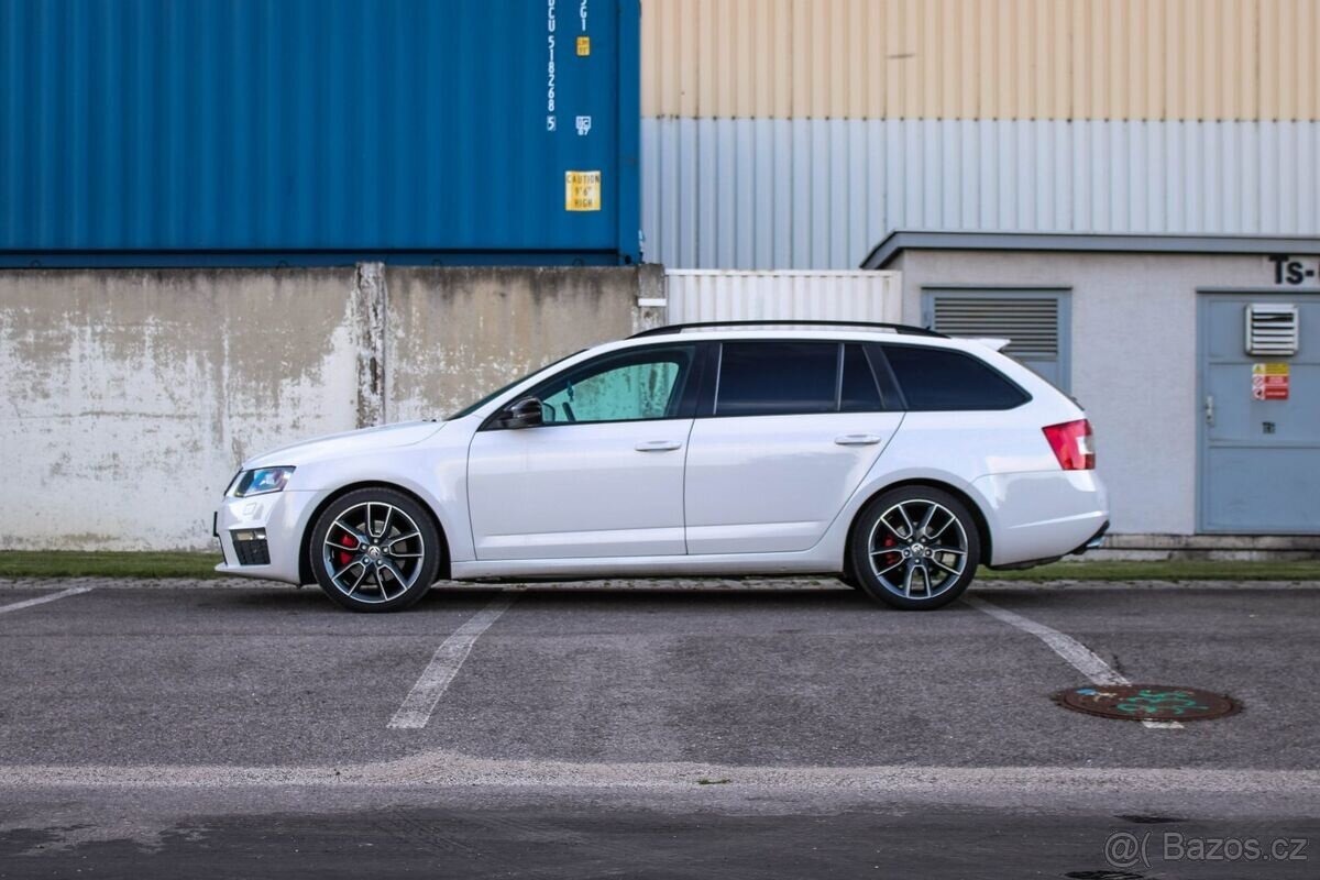 Škoda Octavia Combi 2.0 TDI DPF RS DSG - 6