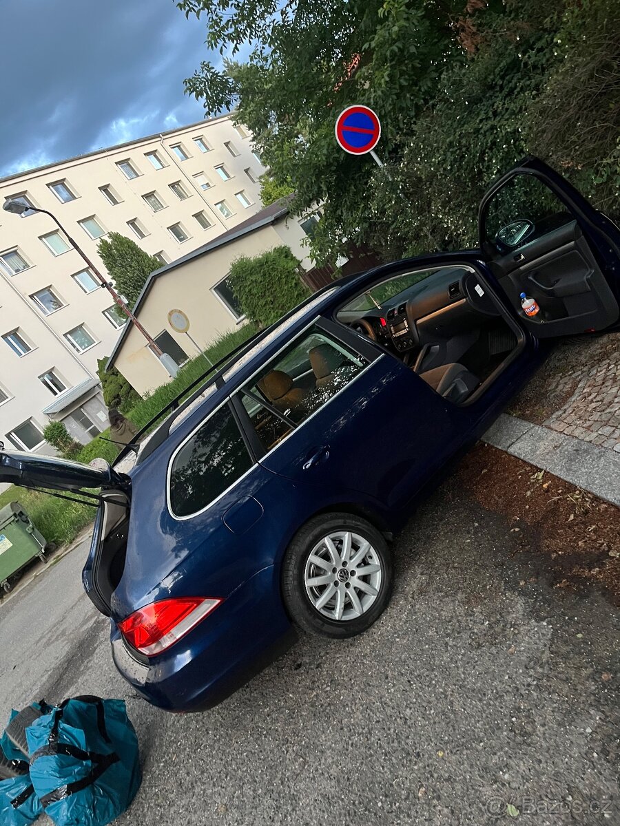 Prodám Volkswagen Golf V 1.9 TDI, r. 2008, 77 kW, najeto 257 - 6