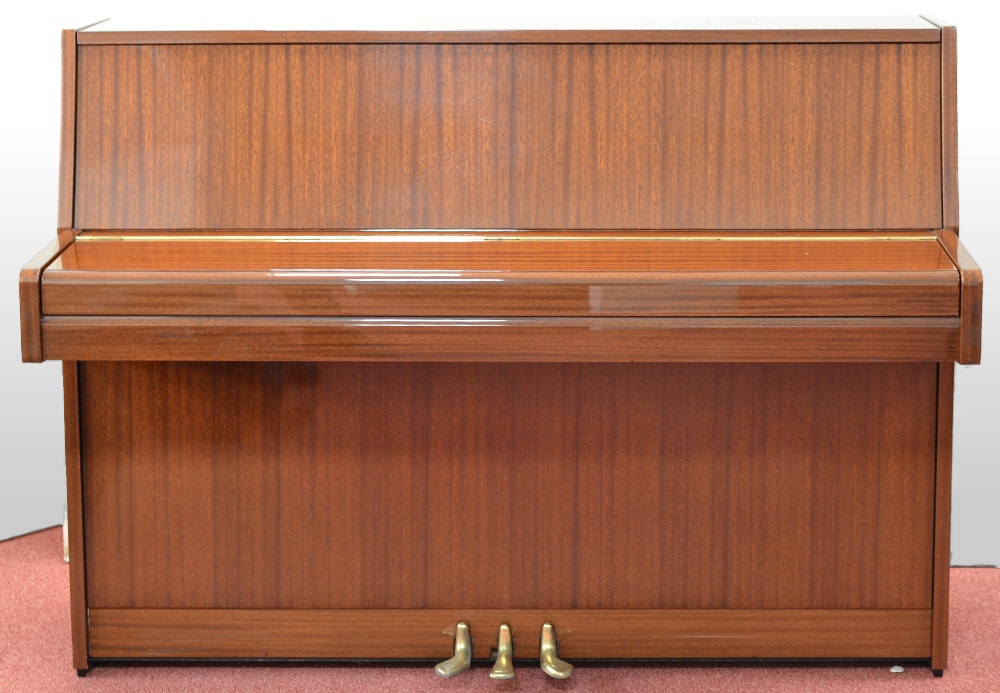 Piano Yamaha, mahagon lesk, se zárukou - 6