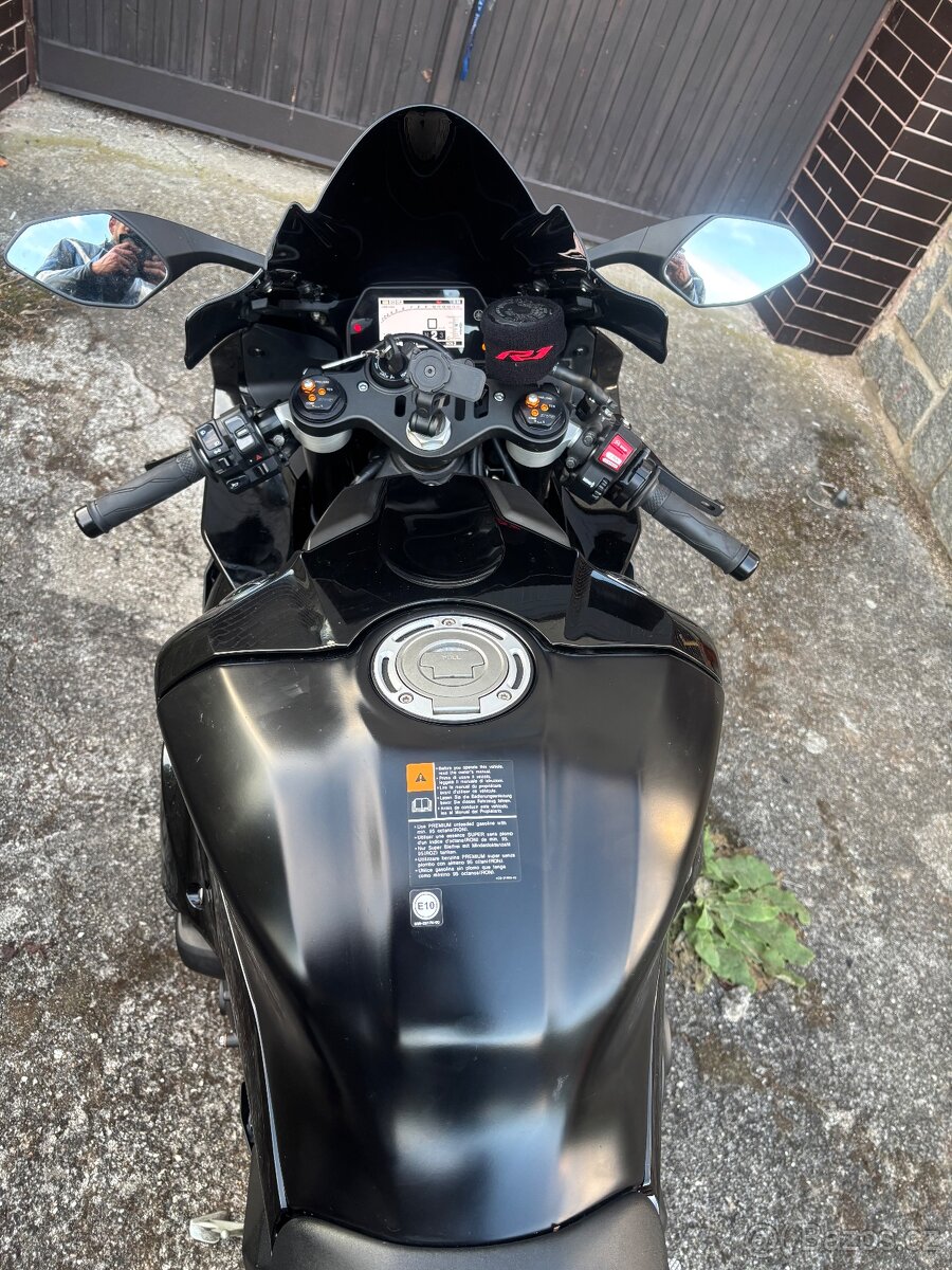 Yamaha R1 2018 najeto 3600 km - 6