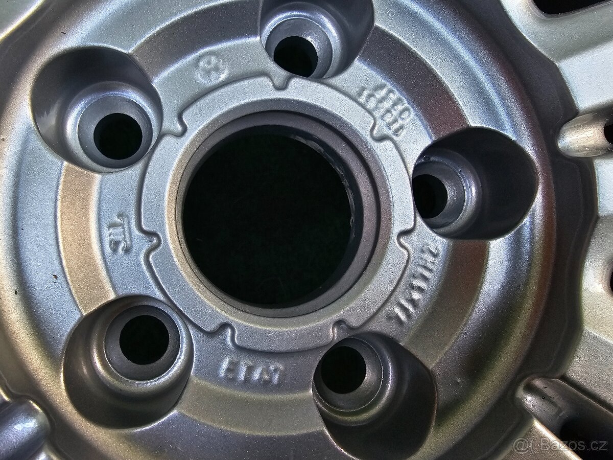 ALU kola disky VW Touran Jetta Golf 5x112 R17 - 6