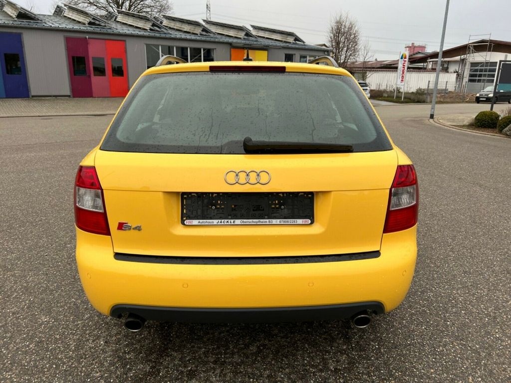 Audi S4 avant B6 manuál - 6