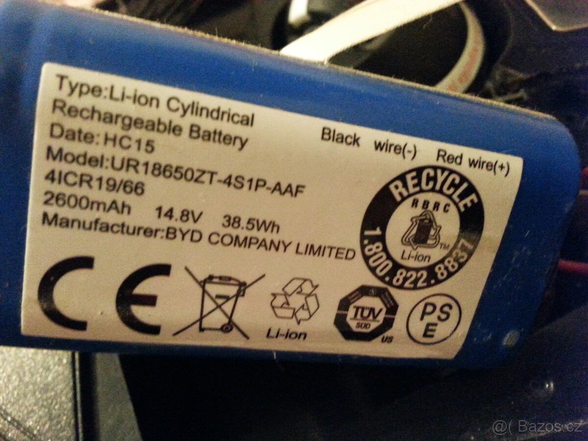 Tesla T50 robotický vysavač - 6