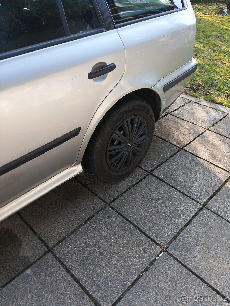 Škoda Octavia 1.6 SR - 6